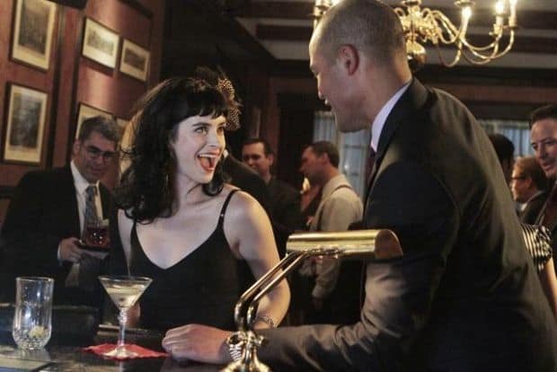 Don't Trust the B.... in Apartment 23