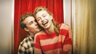 Gib den Jungs zwei Küsse Filmkritik Gib den Jungs zwei Küsse Filmkritik