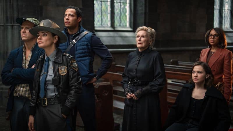 Wake Up Dead Man: A Knives Out Mystery Kritik