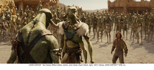 "JOHN CARTER"Tars Tarkas (Willem Dafoe, center), John Carter (Taylor Kitsch, right)©2011 Disney. JOHN CARTER⢠ERB, Inc.