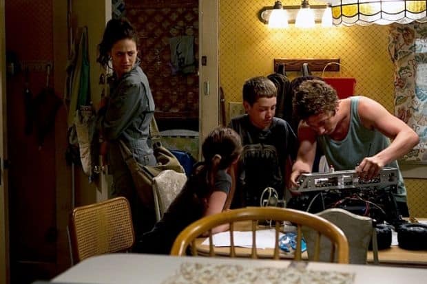 Shameless US S03E01