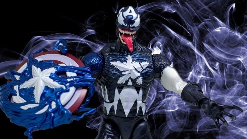Venomized Captain America Actionfigur